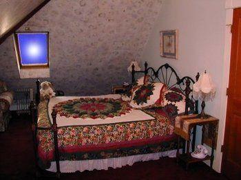 Robin's Nest Bed and breakfast 3*